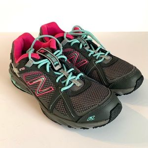 New balance 570 all terrain shoes